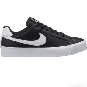 Nike Court Royale AC Sneaker